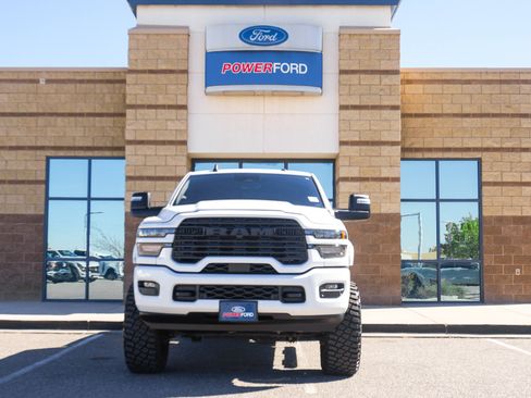 Used 2025 RAM 2500 Big Horn image 3