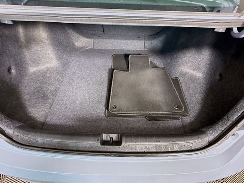 Used 2022 Honda Accord Sport image 26