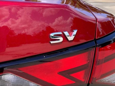 Used 2024 Nissan Sentra SV w/ Trunk Package FWD image 10