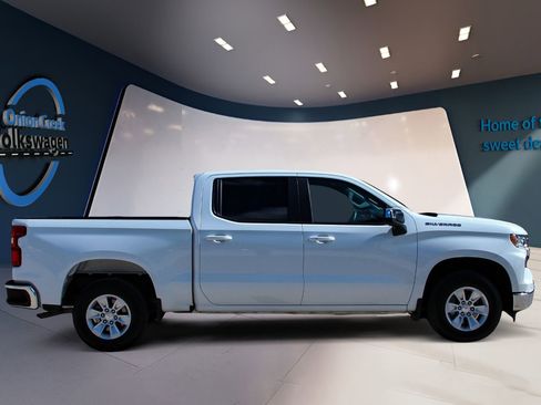Used 2025 Chevrolet Silverado 1500 LT RWD image 4