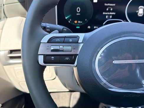 New 2026 Hyundai Tucson Limited image 37