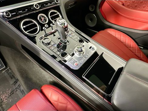 Certified 2022 Bentley Continental GT AWD/4WD image 16