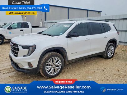 Used 2025 GMC Acadia Elevation w/ Elevation Premium Package