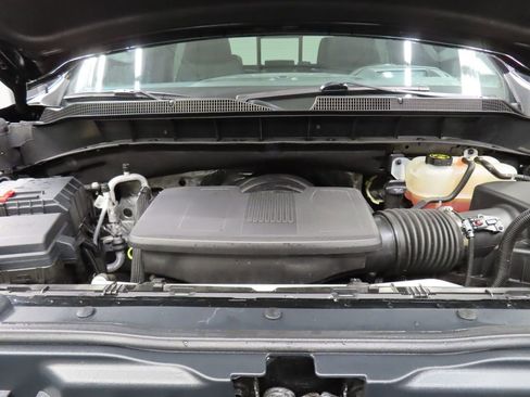 Used 2022 Chevrolet Silverado 1500 High Country w/ Technology Package image 30