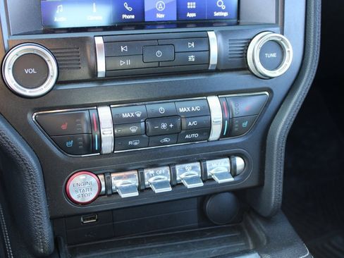 Used 2019 Ford Mustang GT Premium image 21