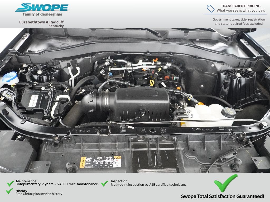 Used 2024 Ford Explorer XLT w/ Equipment Group 202A AWD/4WD image 28