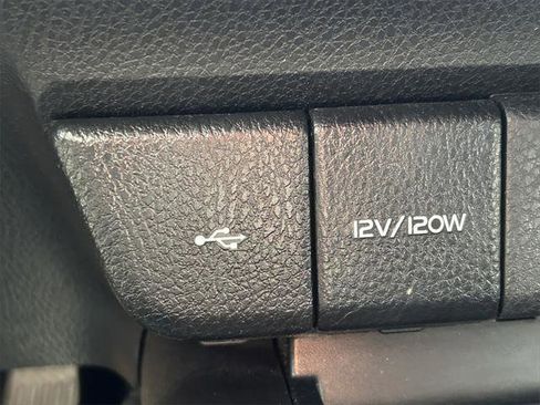 Certified 2021 Toyota Camry SE image 26