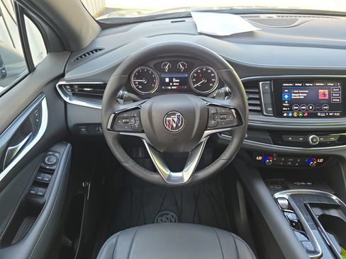 Used 2024 Buick Enclave Essence w/ Experience Buick Package FWD image 15