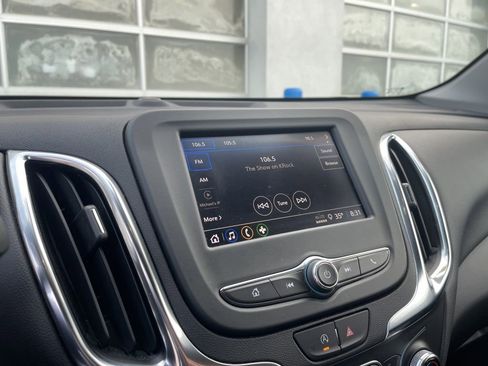 Used 2024 Chevrolet Equinox LT AWD/4WD image 14