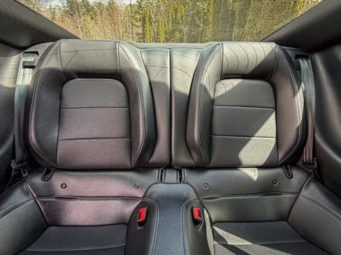 Used 2018 Ford Mustang Premium RWD image 34