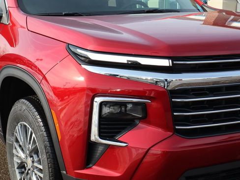 New 2026 Chevrolet Traverse LT w/ Driver Confidence Package image 3