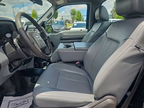 Used 2014 Ford F250 XL RWD image 12