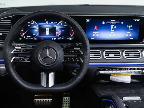 New 2026 Mercedes-Benz GLS 450 4MATIC image 15