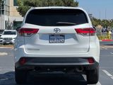 Used 2019 Toyota Highlander LE image 5