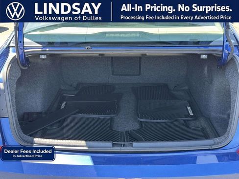 Used 2017 Volkswagen Passat 1.8T SEL Premium FWD image 15