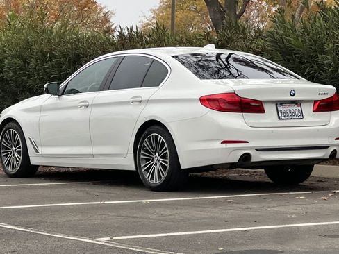 Used 2019 BMW 530i w/ Convenience Package image 6