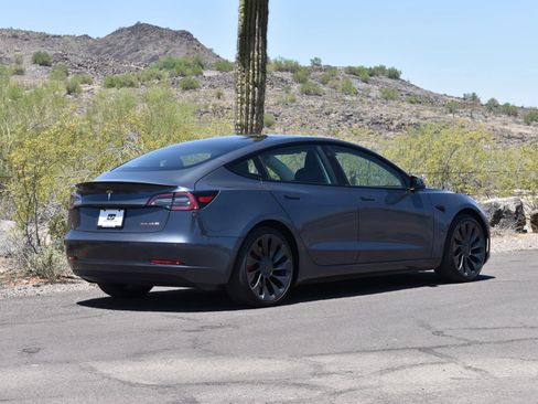Used 2023 Tesla Model 3 Performance AWD/4WD image 7