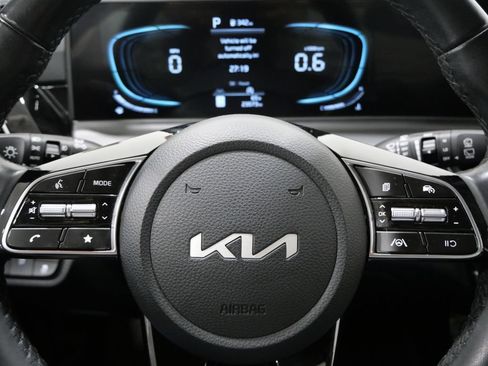 Used 2025 Kia Seltos S FWD image 15