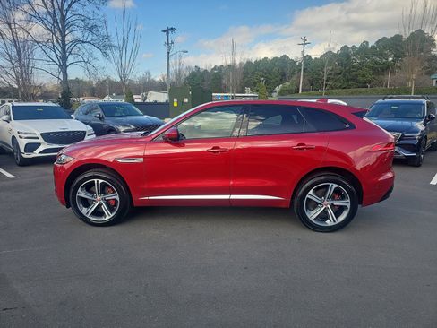 Used 2017 Jaguar F-PACE S image 7