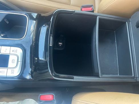 Used 2022 Kia Telluride SX image 15