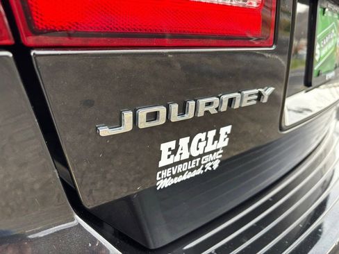 Used 2012 Dodge Journey SXT w/ Flexible Seating Group image 36