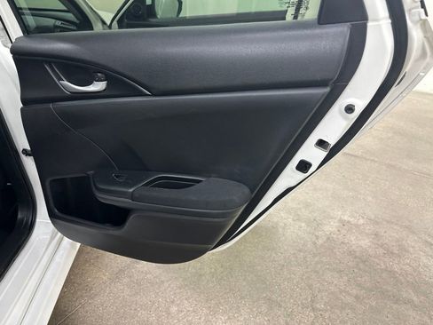 Used 2018 Honda Civic EX-T image 22