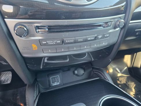 Used 2020 INFINITI QX60 Luxe w/ Essential Package FWD image 19
