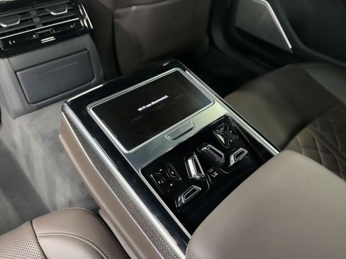 Used 2021 Audi S8 L w/ Full Leather Package image 28