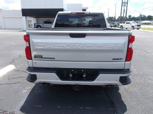 Used 2022 Chevrolet Silverado 1500 RST image 4
