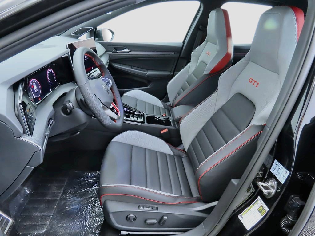 New 2026 Volkswagen GTI SE FWD image 19