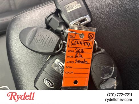 Used 2016 Kia Sorento EX image 21