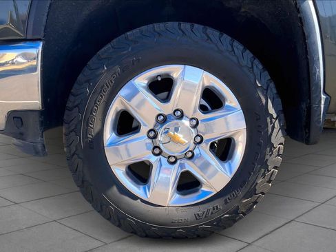 Used 2023 Chevrolet Silverado 3500 LTZ w/ Gooseneck/5TH Wheel Package image 11