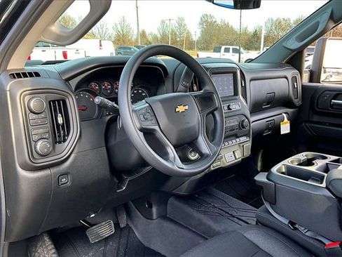 New 2026 Chevrolet Silverado 2500 Custom w/ Custom Convenience Package image 6