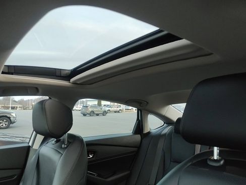 Used 2024 Honda Accord Touring image 6