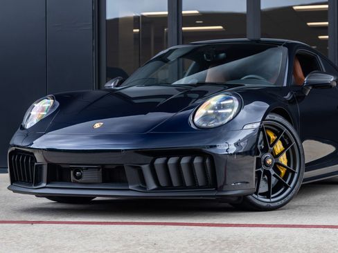 Certified 2026 Porsche 911 Carrera 4 GTS image 7