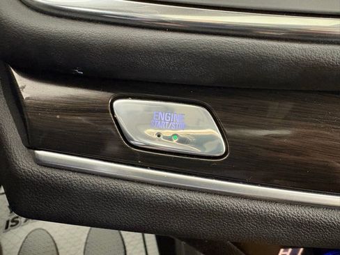 Used 2018 Buick Enclave Essence image 28