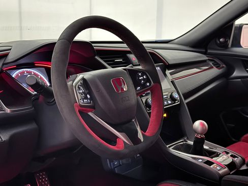 Used 2020 Honda Civic Type R image 22