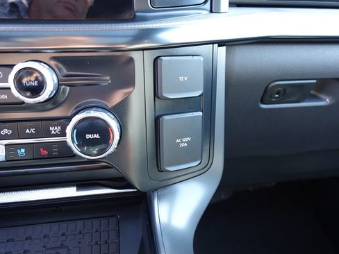 Used 2024 Ford F150 Lariat w/ Equipment Group 502A High AWD/4WD image 50