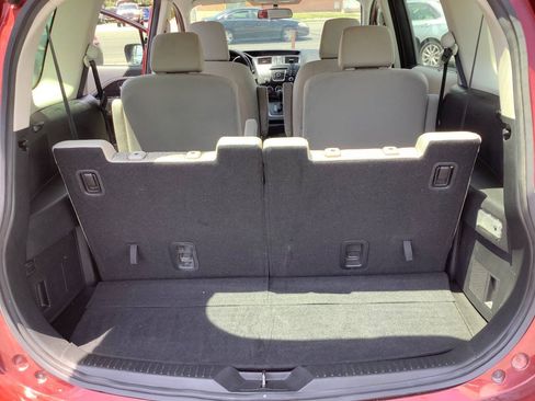 Used 2012 MAZDA MAZDA5 Sport FWD image 28