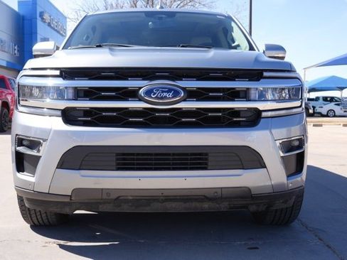 Used 2024 Ford Expedition Max Limited image 9