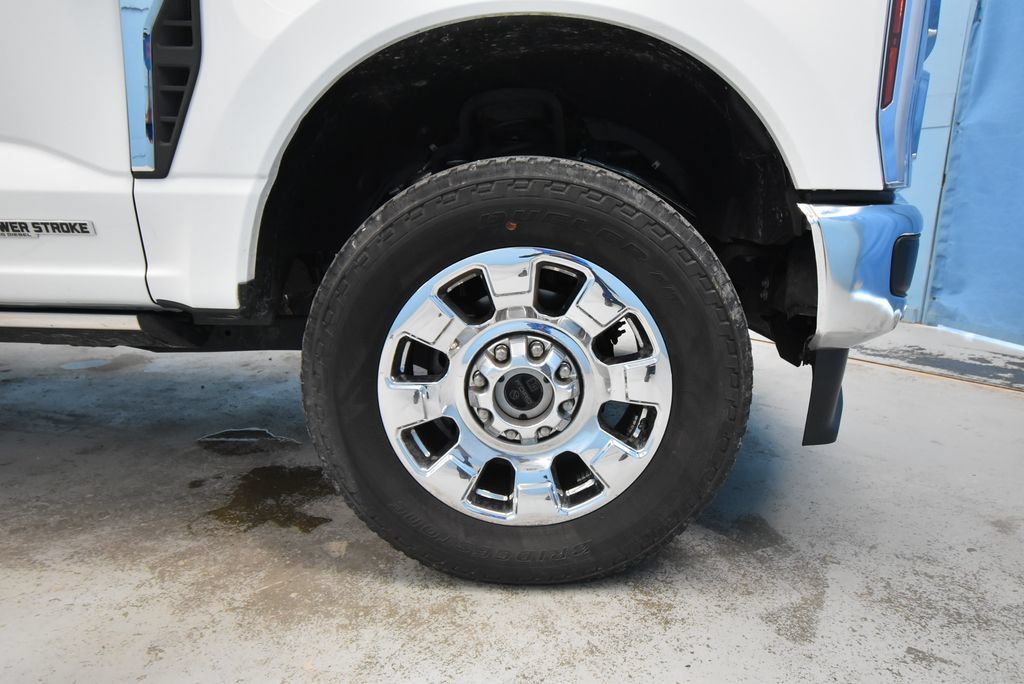 Used 2024 Ford F350 King Ranch w/ Chrome Package AWD/4WD image 43