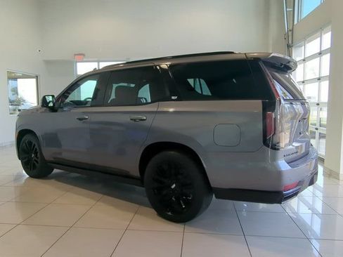 Used 2022 Cadillac Escalade Sport Platinum AWD/4WD image 6