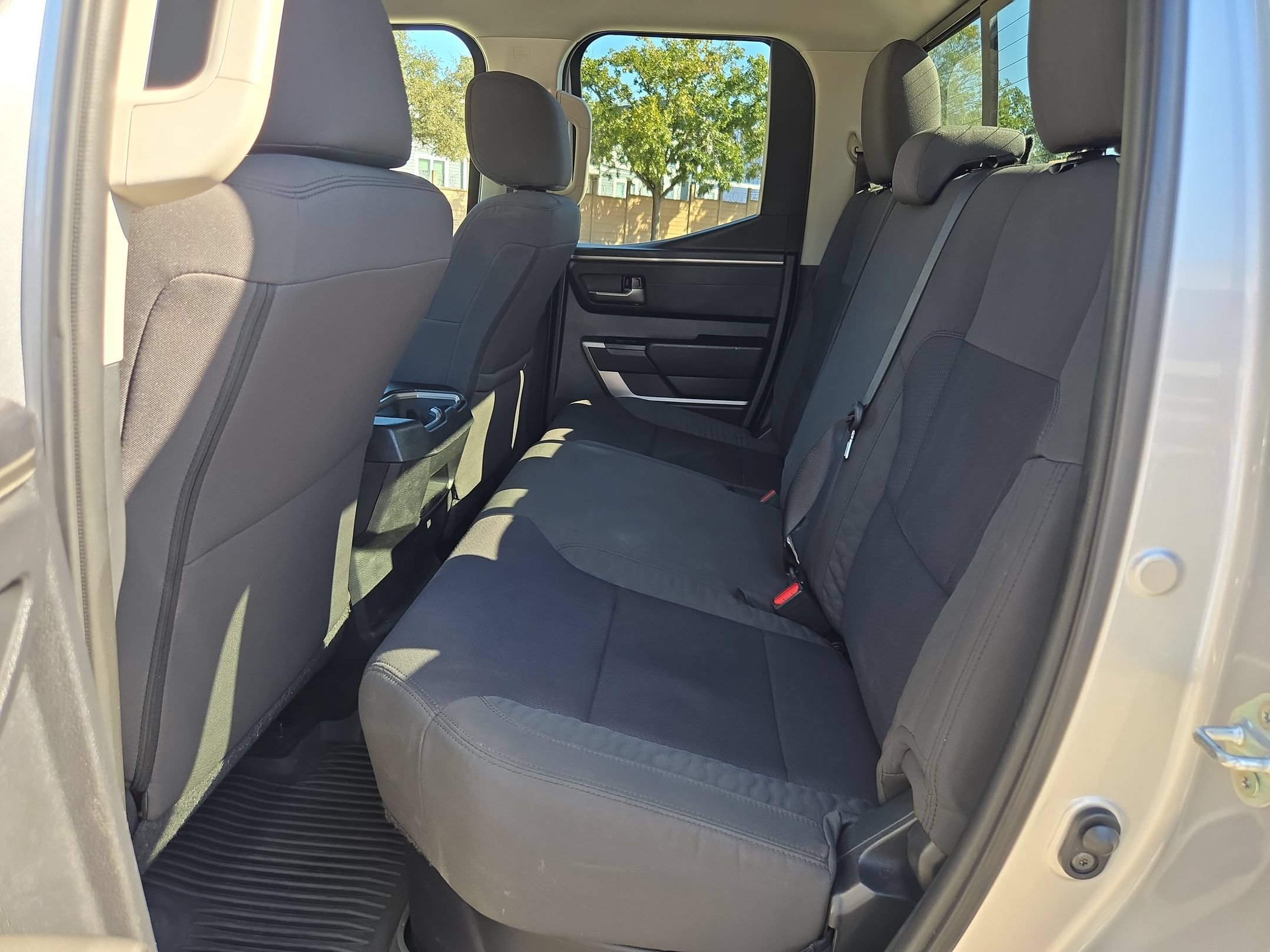 Used 2022 Toyota Tundra SR5 AWD/4WD image 14