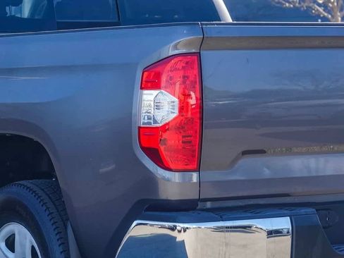 Used 2015 Toyota Tundra SR5 w/ SR5 Upgrade Package image 7