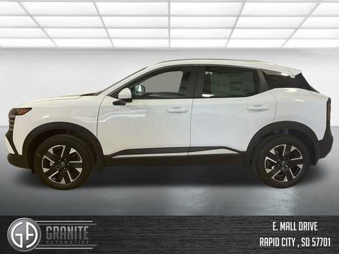 New 2025 Nissan Kicks SV w/ SV Premium Package AWD/4WD image 8