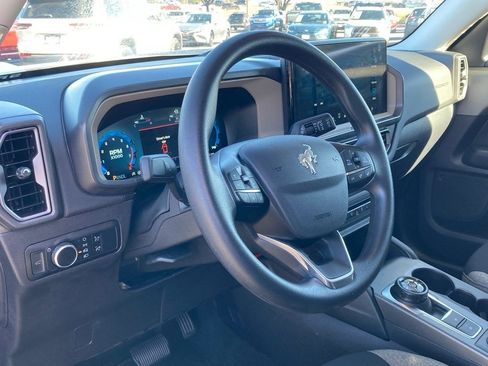 Used 2025 Ford Bronco Sport Big Bend image 9