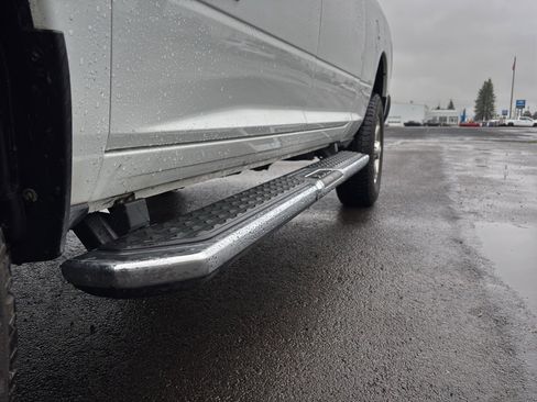 Used 2024 RAM 2500 Big Horn image 21