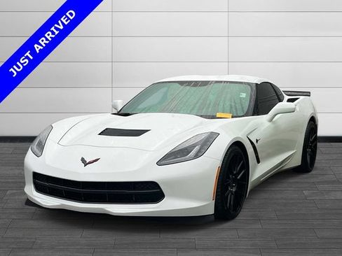 Used 2017 Chevrolet Corvette Stingray Coupe w/ Carbon Flash Badge Package RWD image 6