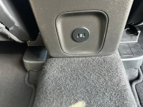 Used 2025 Ford Escape Platinum AWD/4WD image 50