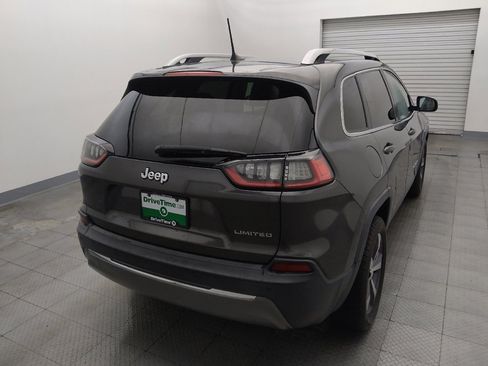 Used 2019 Jeep Cherokee Limited FWD image 7
